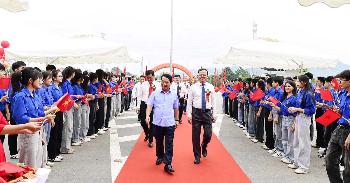 Tổng quan dự án cầu & đường tránh Sơn Dương